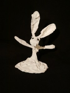 Tissu cousu peint sur armature métallique