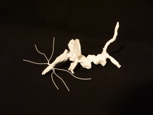 Tissu cousu peint sur armature métallique